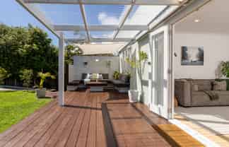 21 Government Road, Raglan