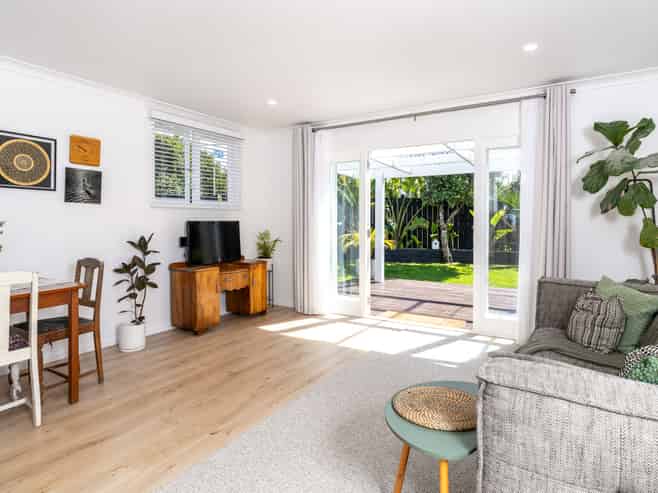 21 Government Road, Raglan