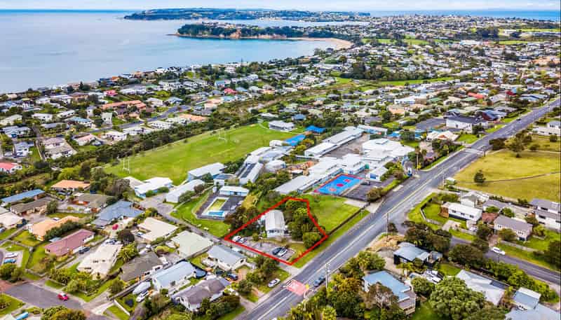 32 Waiora Road, Whangaparaoa