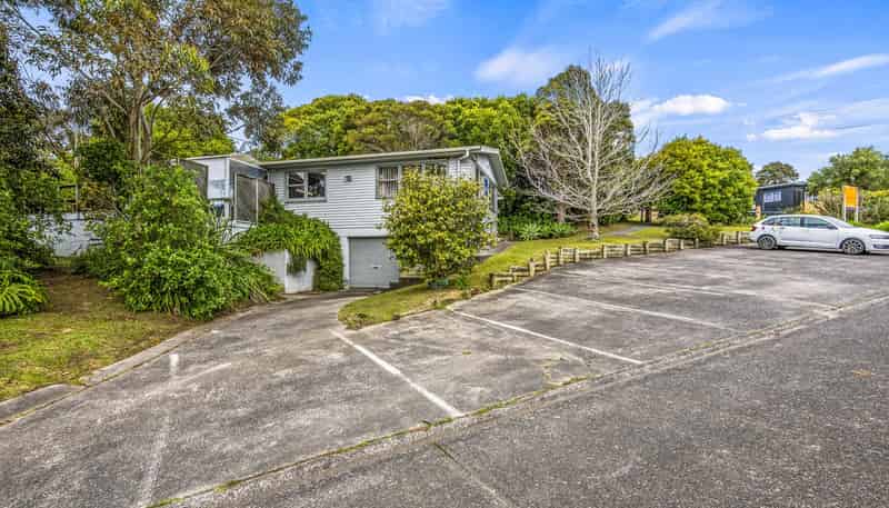 32 Waiora Road, Whangaparaoa