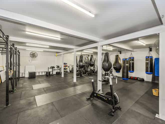 St Johns split-risk investment with rental upside