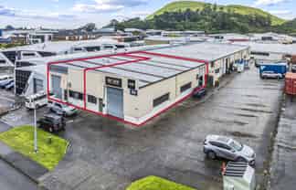 St Johns split-risk investment with rental upside