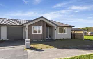 181B Falcons View Drive, Rolleston