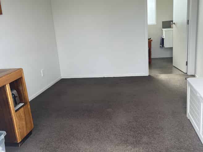 1016A Totara Street, Mahora