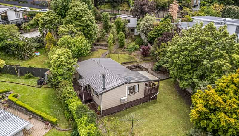 6 Cobbe Crescent, Feilding