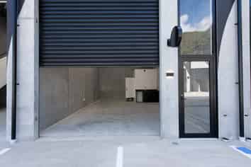 Modern Workspace In The Quarter