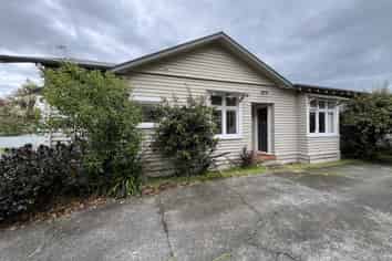 120 Russell Street, Palmerston North