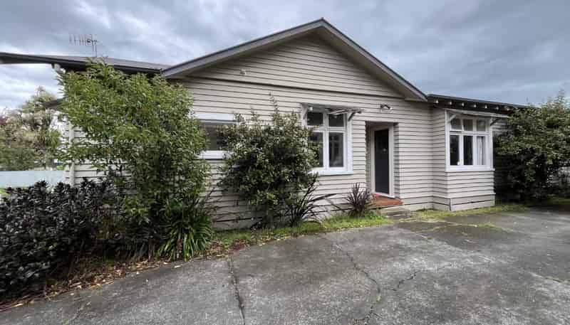 120 Russell Street, Palmerston North