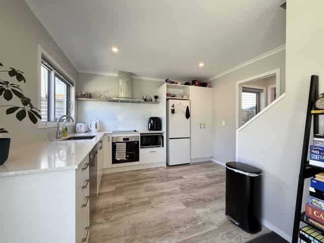 4b Horoeka Street, Stokes Valley