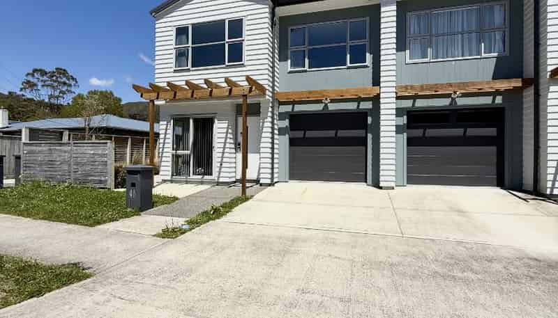 4b Horoeka Street, Stokes Valley