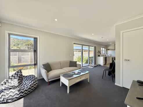 4b Horoeka Street, Stokes Valley