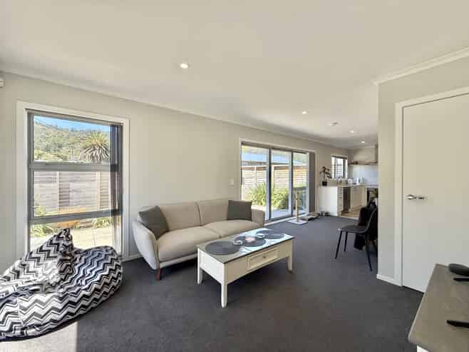 4b Horoeka Street, Stokes Valley