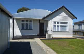 36 Brown Street, Strathern