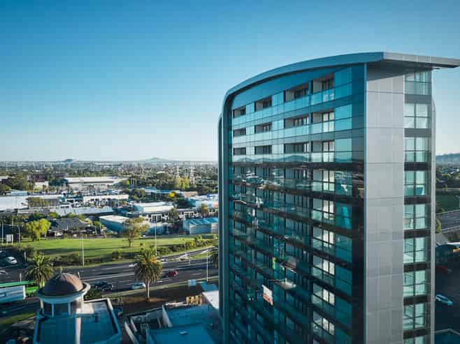 605A/8  Lakewood Court, Manukau