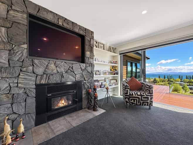 5 Kittyhawk Drive, Kinloch