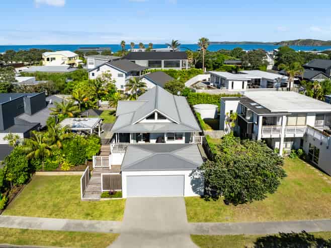 132 Omaha Drive, Omaha