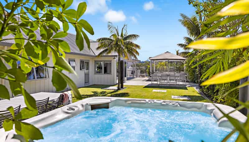 132 Omaha Drive, Omaha