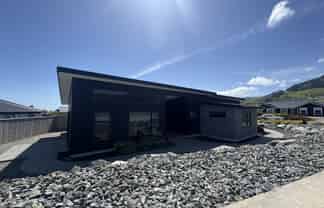 16 Sabine Drive, Richmond