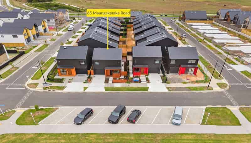 65 Manugakaraka Road, Karaka