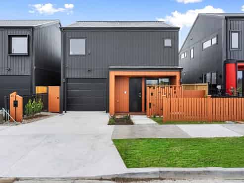 65 Manugakaraka Road, Karaka