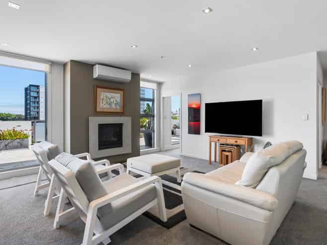 403/16 Huron Street, Takapuna