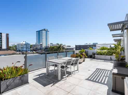 403/16 Huron Street, Takapuna