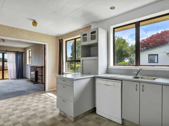 72 Reid Avenue, Hawera