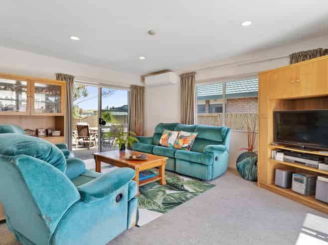 35  Romana Crescent , Papamoa