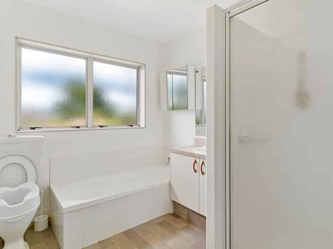 35  Romana Crescent , Papamoa