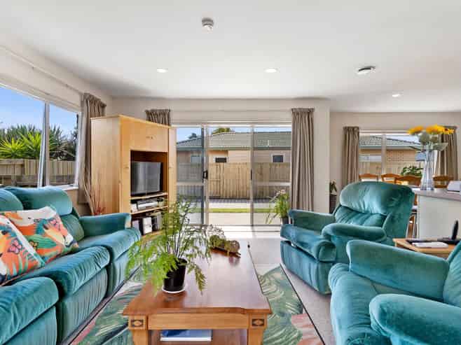 35  Romana Crescent , Papamoa