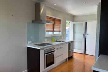 63 Portage Road, Otahuhu