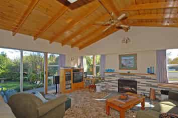 210 Belvedere Road, Carterton