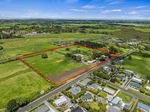 Large landholding with residential zoning