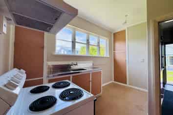 13 Huia Street, Riccarton