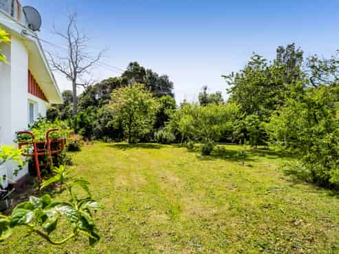 1393 Skeet Road, Kapuni