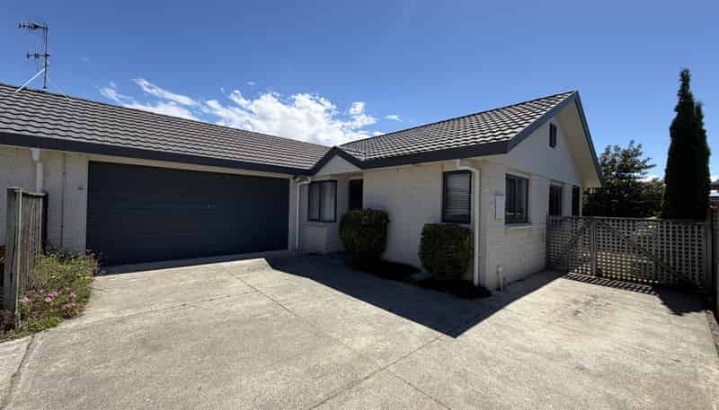 4/304 Southampton Street West, Hastings