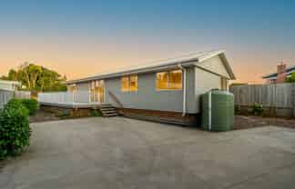 26A Callis Avenue, Papakura