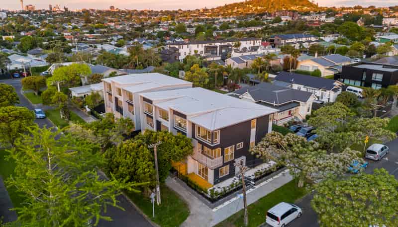 1/26 Lancing Road, Sandringham