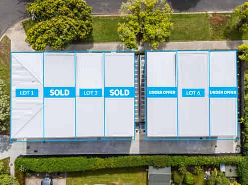 1-7/26 Lancing Road, Sandringham