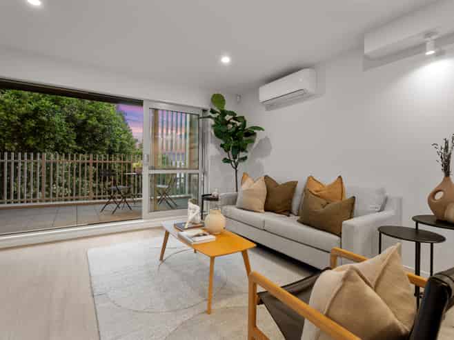 1-7/26 Lancing Road, Sandringham