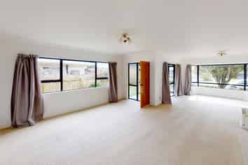 25 Kakaho Drive, Springvale