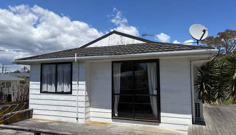 84A Wharf Road, Te Atatu Peninsula