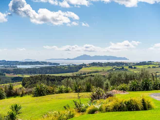 202e Cames Road, Mangawhai