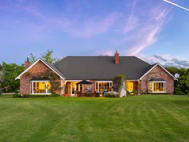 144 Moutere Highway, Redwood Valley