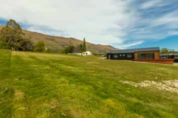 6 Stradbroke Way, Kingston