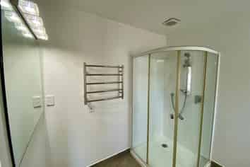 318 Sturges Road, Henderson Valley