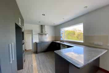 318 Sturges Road, Henderson Valley