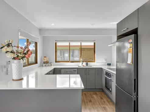 17 Edgewater Parade, Waiuku