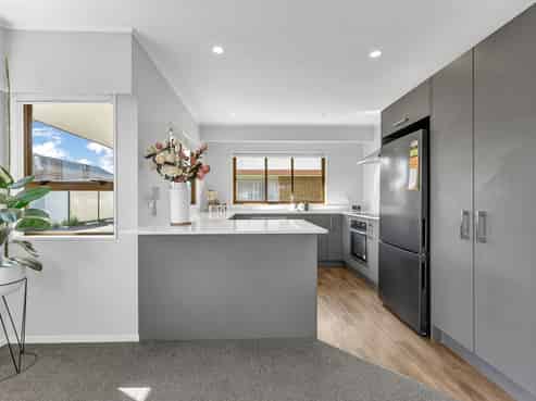 17 Edgewater Parade, Waiuku