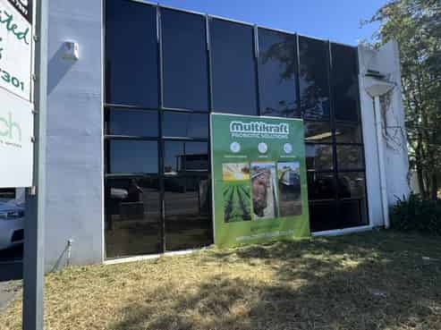 Office and Workshop in One